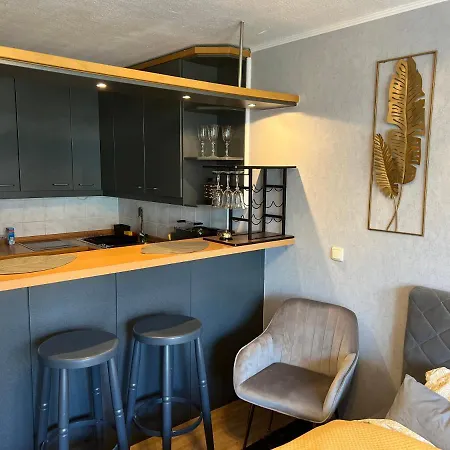 Apartment Line